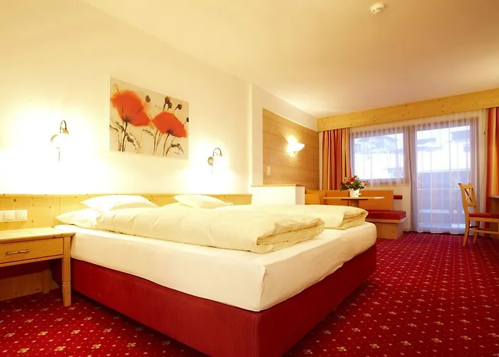 Hotel Alpengasthof Gruener, In & Out