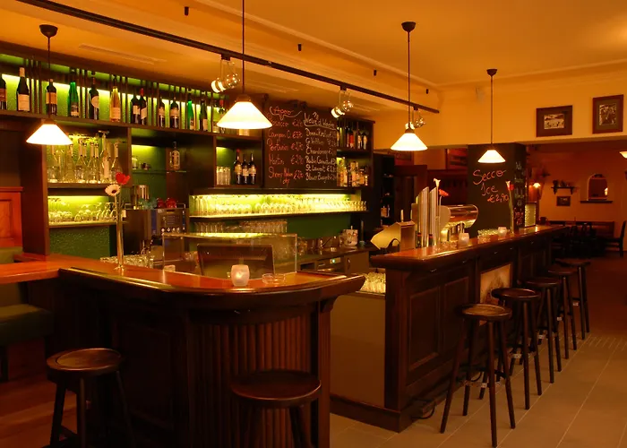 Hotel Alpengasthof Gruener, In & Out