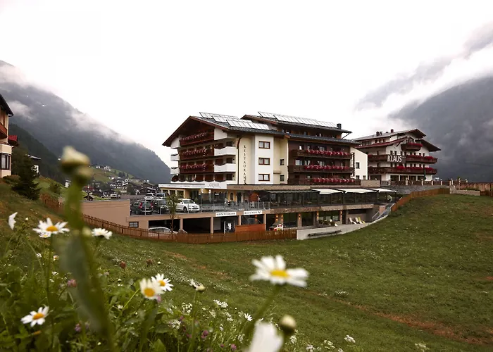 Alpengasthof Gruener, In & Out 4* Sölden