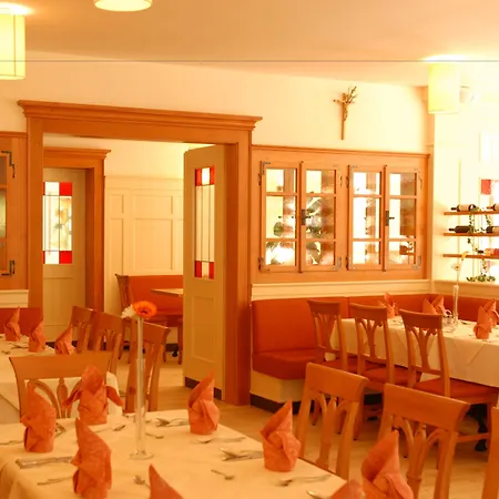 Alpengasthof Gruener, In & Out 4* Зёльден