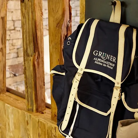 Alpengasthof Gruener, In & Out Hotel