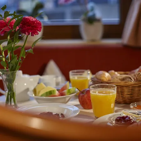 Alpengasthof Gruener, In & Out Sölden