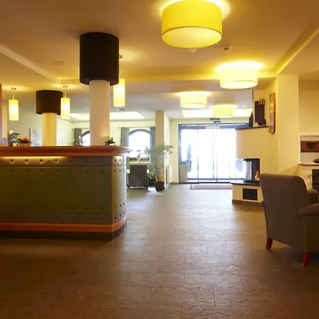 Hotel Alpengasthof Gruener, In & Out Sölden