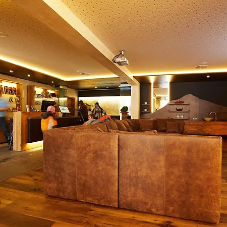 Alpengasthof Gruener, In & Out 4*