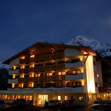فندق Alpengasthof Gruener 4*