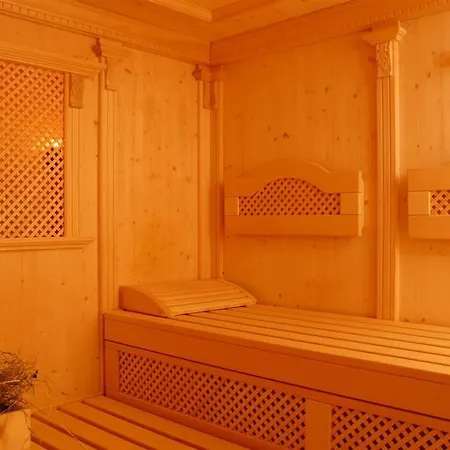 Alpengasthof Gruener, In & Out Hotel 4*